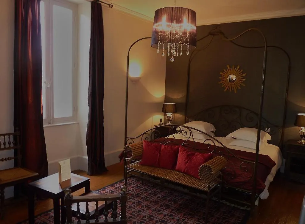 **** Hotel Manoir Le Roure & Spa Châteauneuf-du-Rhône France
